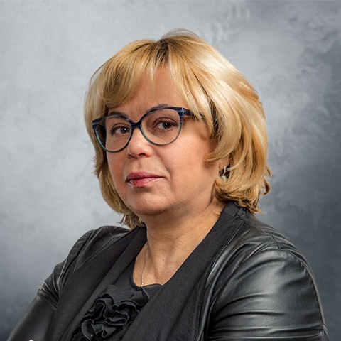 Пластинина Нина